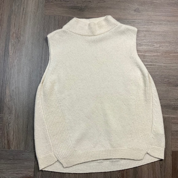 Charli Jackets & Blazers - Charli Mock Neck Sleeveless Sweater Vest Womens Medium Ivory Wool Cashmere Cozy